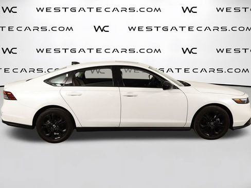Used 2025 Honda Accord SE image 42