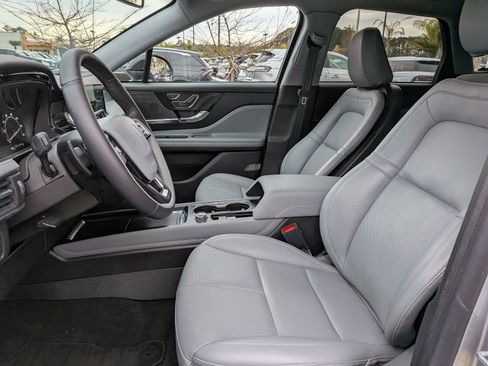 Certified 2022 Lincoln Corsair FWD w/ Equipment Group 101A image 21