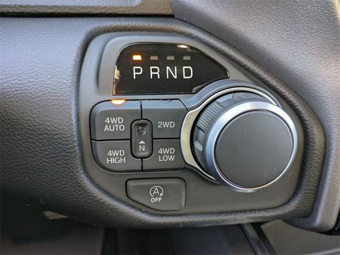New 2026 RAM 1500 4x4 Crew Cab image 22