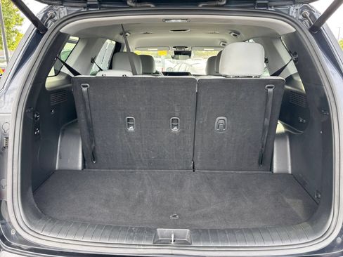 Used 2025 Hyundai Palisade SEL FWD image 30