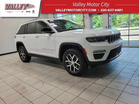 New 2025 Jeep Grand Cherokee Limited image 1