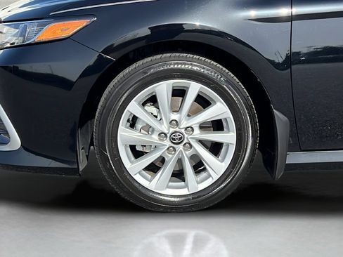 Used 2023 Toyota Camry LE w/ Convenience Package FWD image 24