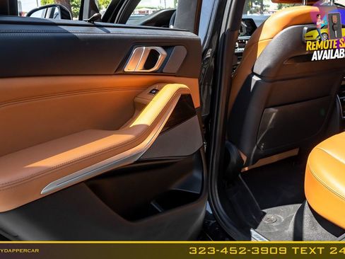 Used 2019 BMW X5 xDrive50i w/ M Sport Package AWD/4WD image 17