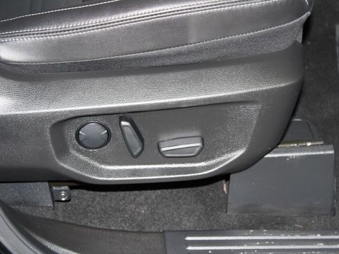 Used 2024 Ford Ranger Lariat w/ FX4 Off-Road Package image 28