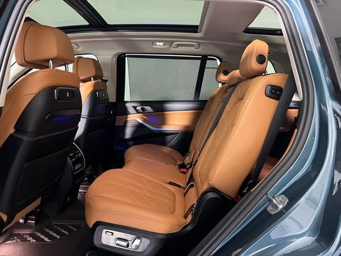 Certified 2023 BMW X7 xDrive40i w/ Executive Package image 14