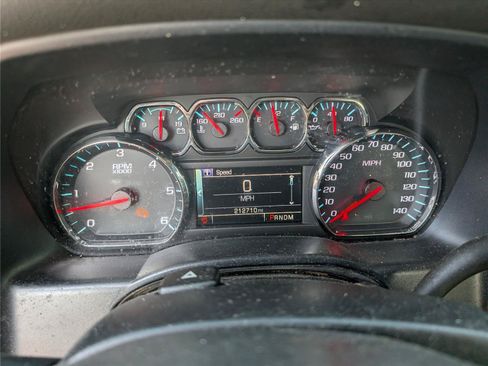 Used 2014 Chevrolet Silverado 1500 LT RWD image 21