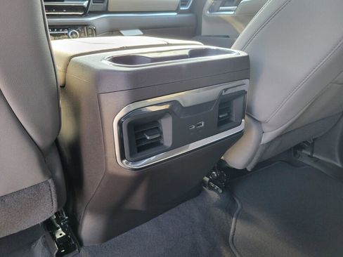 New 2026 GMC Sierra 1500 SLT w/ SLT Premium Package image 29