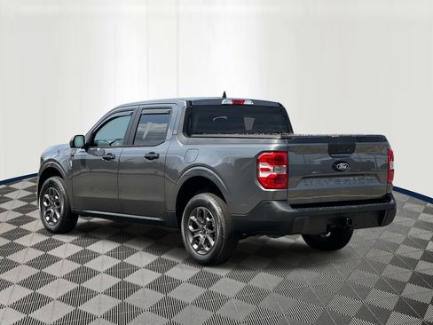 Used 2025 Ford Maverick XLT w/ Equipment Group 302A AWD/4WD image 3