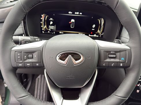 New 2026 INFINITI QX60 Luxe w/ Family Package image 8