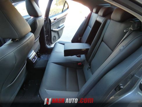 Used 2019 Lexus IS 300 w/ Accessory Package 2 RWD image 38