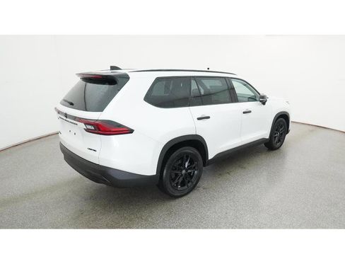 New 2026 Toyota Grand Highlander AWD Hybrid image 9