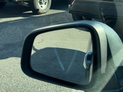 Used 2018 Chevrolet Trax Premier image 24