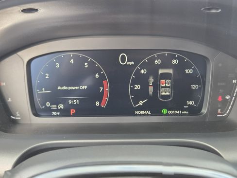 Certified 2025 Acura ADX AWD image 17