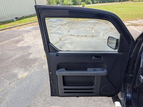 Used 2003 Honda Element EX image 20
