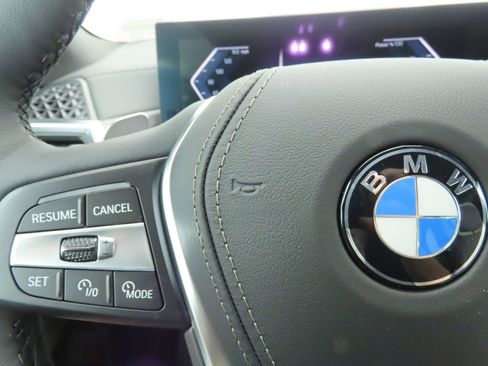 New 2026 BMW X5 sDrive40i image 11