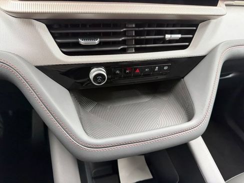 New 2026 Ford Explorer Active w/ Active Comfort Package AWD/4WD image 18