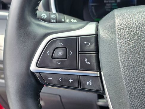 Used 2023 Toyota Highlander Platinum FWD image 17