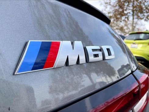 Used 2024 BMW i5 M60 w/ Executive Package image 11