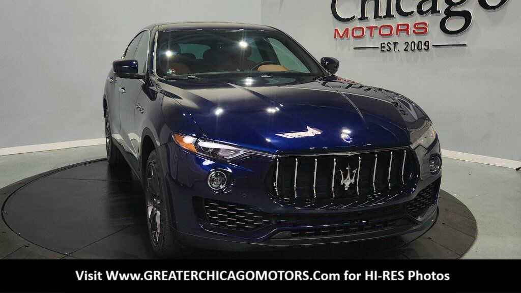 Used 2018 Maserati Levante AWD/4WD image 3