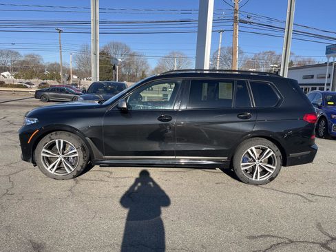 Used 2022 BMW X7 M50i w/ Cold Weather Package image 6