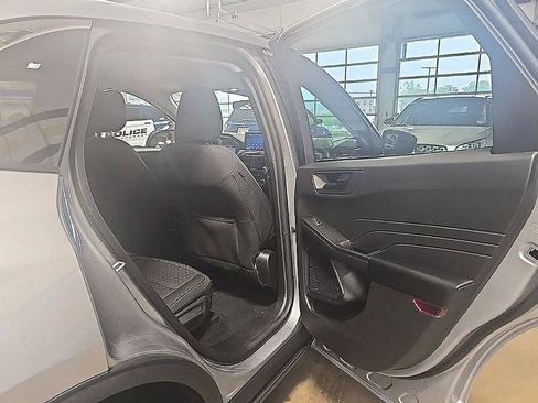 Used 2023 Ford Escape Active AWD/4WD image 35