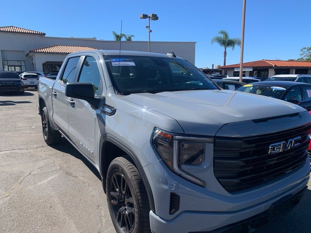 Used 2025 GMC Sierra 1500 Pro w/ Graphite Edition RWD image 4