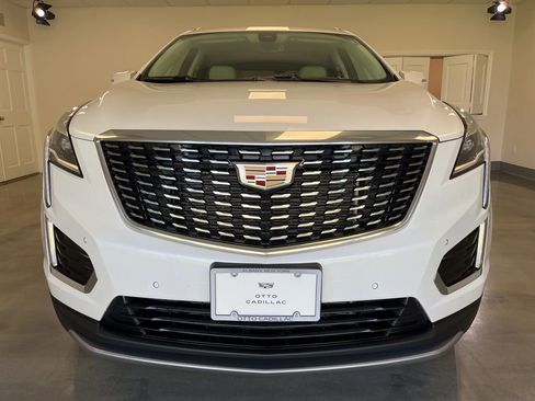 Used 2021 Cadillac XT5 Premium Luxury AWD/4WD image 5
