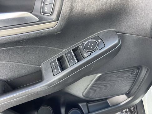 Certified 2021 Ford Escape SE w/ SE Sport Appearance Package image 15