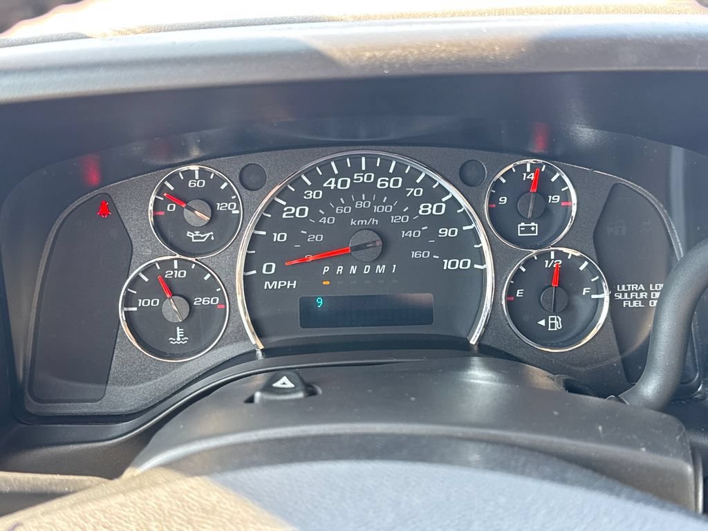 Certified 2021 GMC Savana 2500 w/ Driver Convenience Package RWD image 23