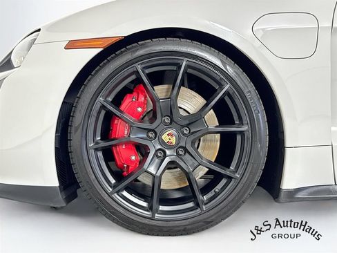 Used 2023 Porsche Taycan GTS AWD/4WD image 39