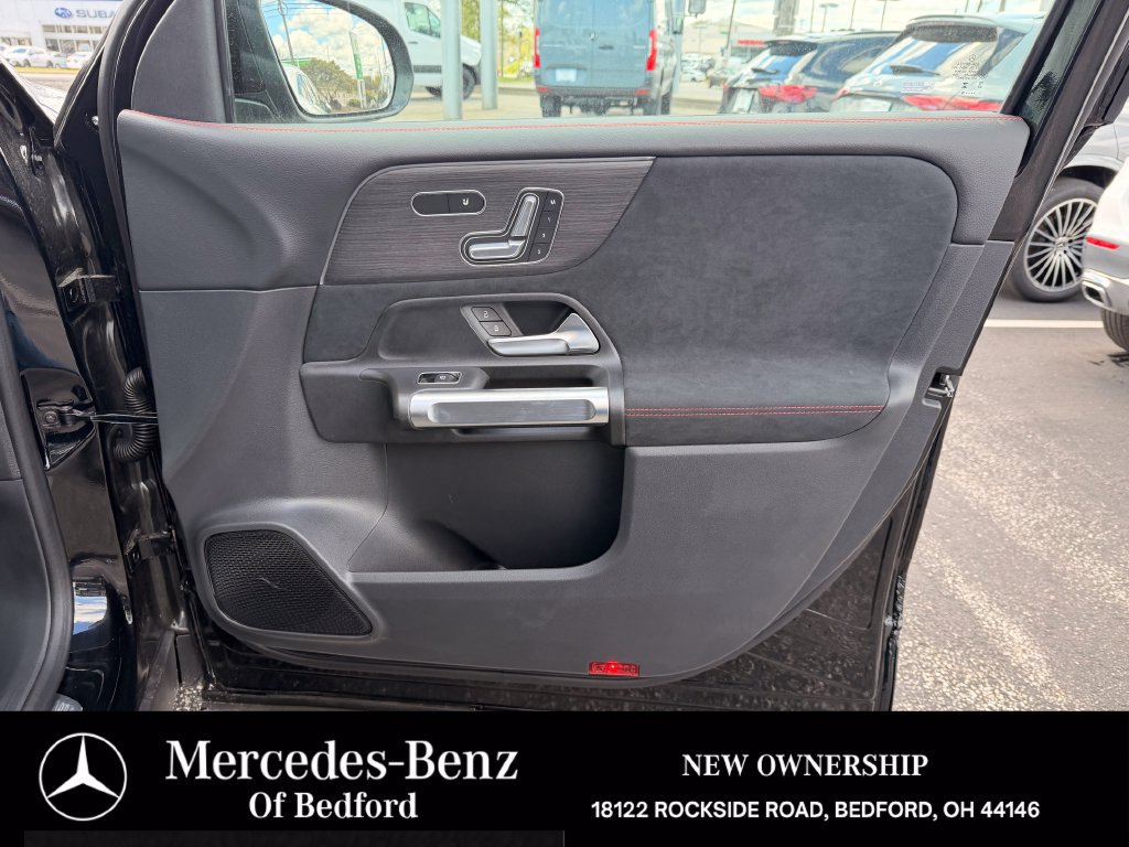 New 2026 Mercedes-Benz GLB 250 4MATIC image 29
