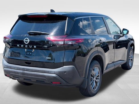 Used 2021 Nissan Rogue S AWD/4WD image 3