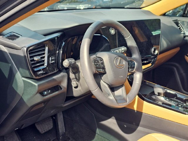 Used 2024 Lexus NX 250 FWD w/ Cold Area Package image 4