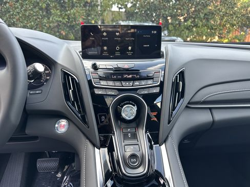New 2025 Acura RDX SH-AWD image 21