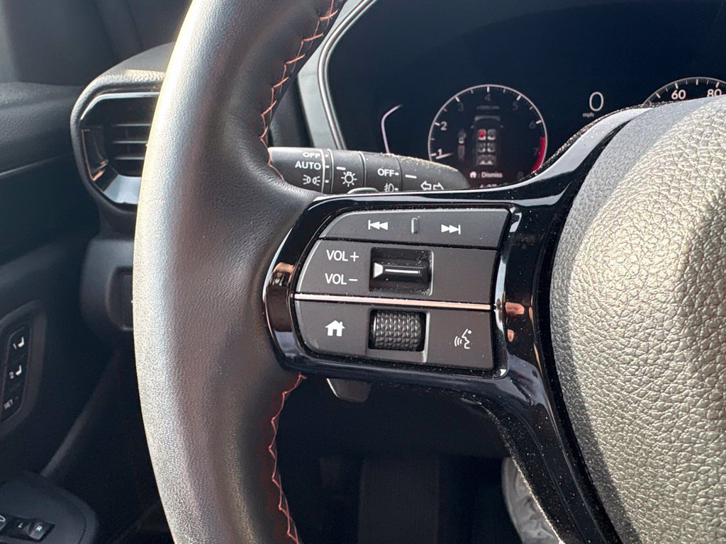 Certified 2025 Honda Pilot TrailSport image 17