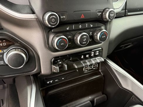Used 2019 RAM 1500 Big Horn AWD/4WD image 24