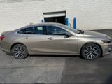 Used 2022 Chevrolet Malibu RS image 2