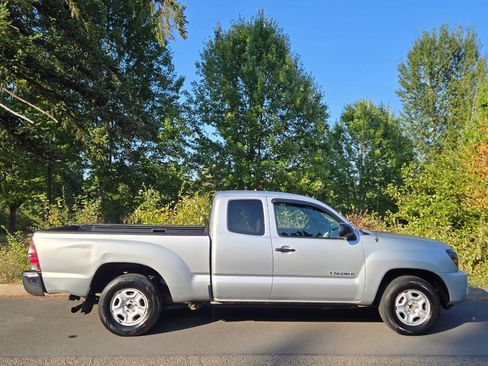 Used 2011 Toyota Tacoma 2WD Access Cab w/ SR5 Pkg #2 image 7