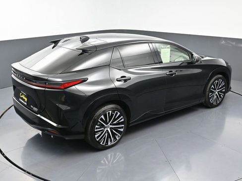 Used 2023 Lexus RZ 450e Premium w/ Technology Package image 43