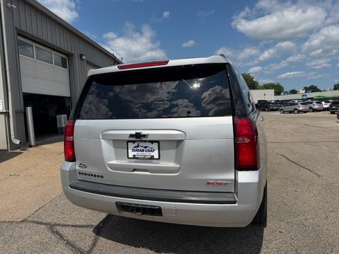 Used 2019 Chevrolet Suburban LT w/ RST Edition AWD/4WD image 5