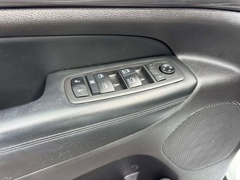 Used 2021 Jeep Grand Cherokee Laredo AWD/4WD image 16