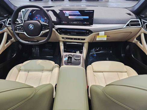 New 2025 BMW i4 xDrive40i image 10