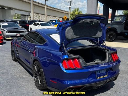 Used 2016 Ford Mustang Shelby GT350 w/ Technology Package RWD image 36