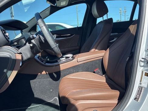 Used 2019 Mercedes-Benz E 300 E 300 image 8
