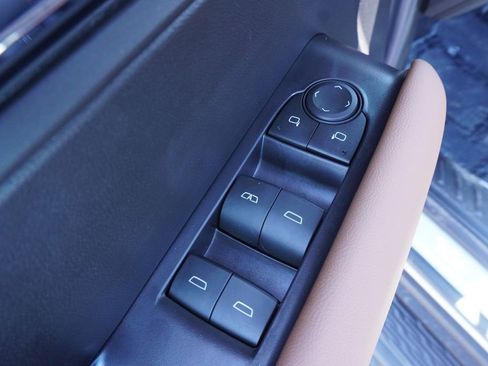 New 2026 GMC Canyon AT4 w/ LPO, Off Road Lift Package image 16