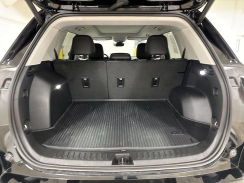 Used 2026 GMC Terrain Denali w/ LPO, Floor Liner Package AWD/4WD image 25