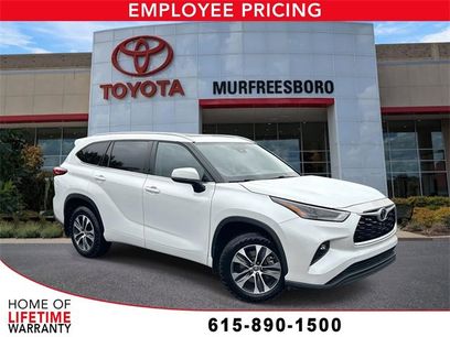 Used 2022 Toyota Highlander XLE