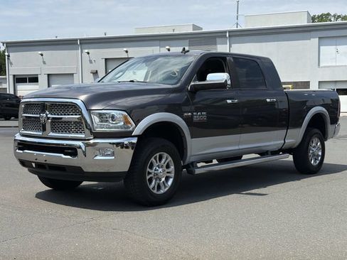 Used 2015 RAM 2500 Laramie w/ Protection Group AWD/4WD image 1