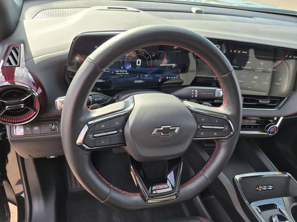 Used 2025 Chevrolet Equinox RS w/ Safety and Technology Package FWD image 11