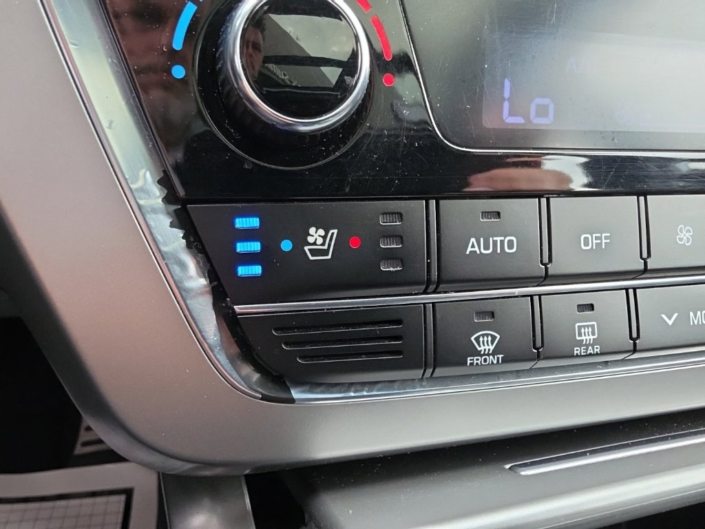 Used 2017 Hyundai Sonata Limited 2.0T FWD image 18